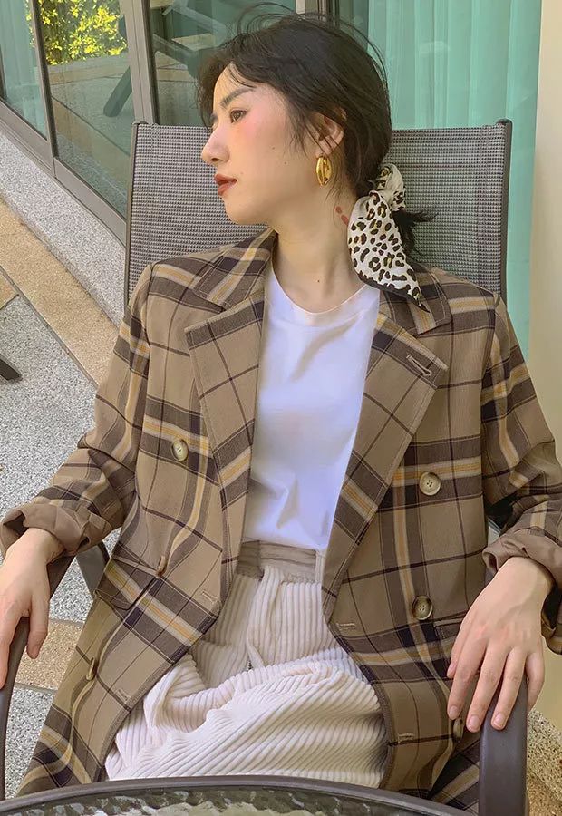 永不過時的格紋,迎著早春做個Plaid Girl吧!