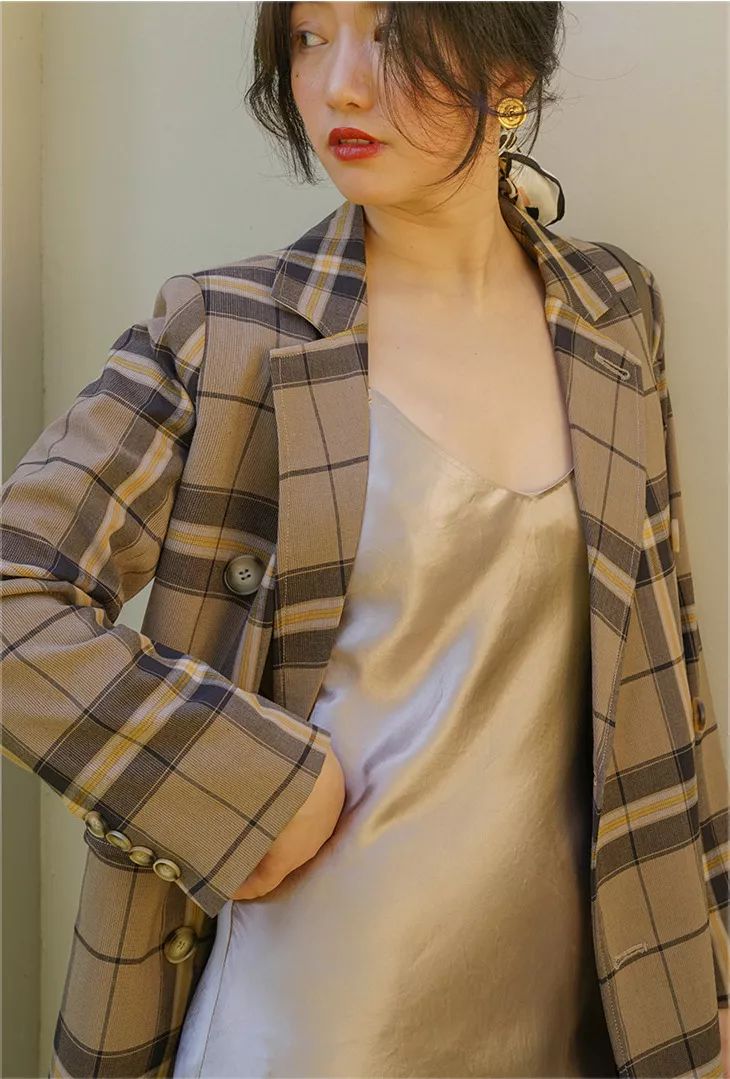永不過時的格紋,迎著早春做個Plaid Girl吧!