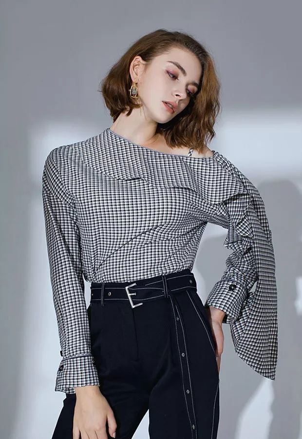 永不過時的格紋,迎著早春做個Plaid Girl吧!
