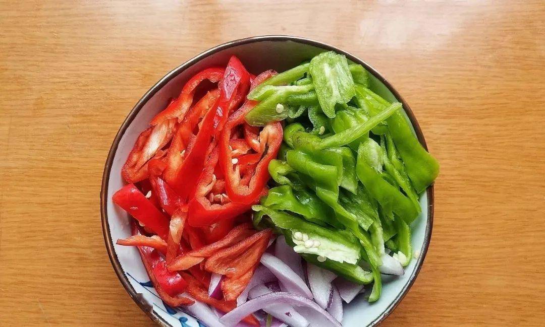 冬季貼膘季,這10道豬肉做法隨你選,好吃過癮,天天換著做吃不膩