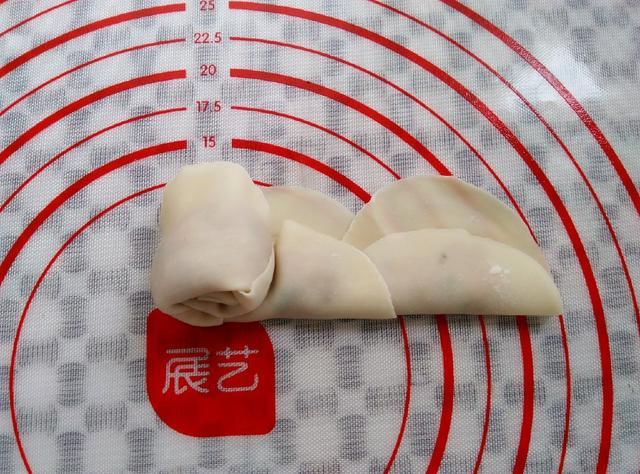 這餃子顏值口感雙高，是我吃過最好吃的，1頓3大盤都不夠吃