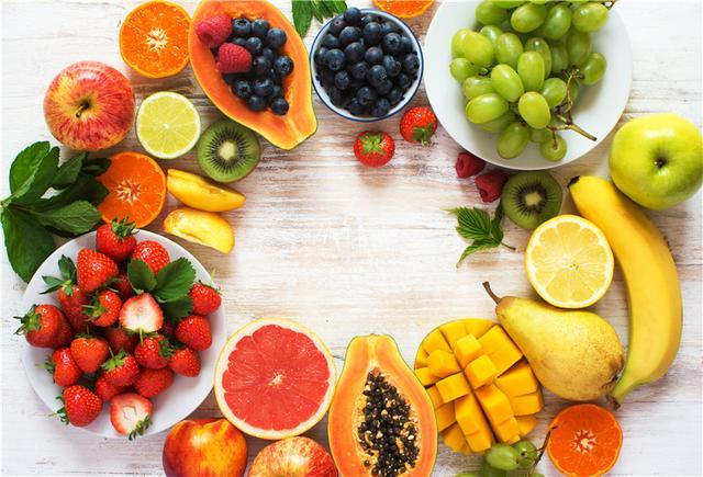 绝大数水果的主要成分是水分,醣类,维生素,膳食纤维及少量矿物质与
