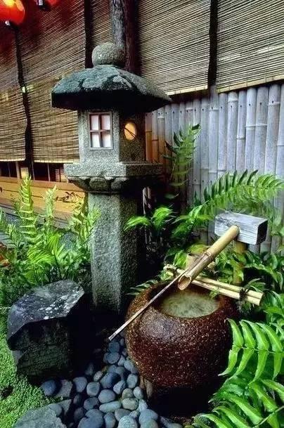 一塊拙石，一處水景，一隅禪意