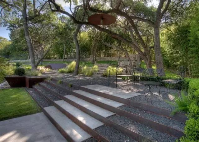 100個寧靜迷人的露台花園，收藏起來建院子時用！
