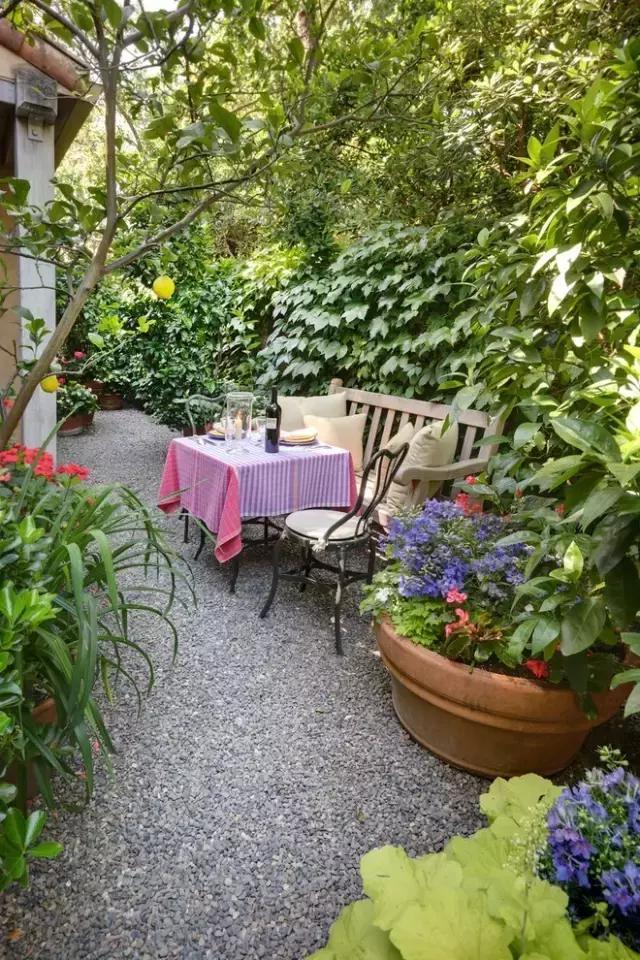 100個寧靜迷人的露台花園，收藏起來建院子時用！