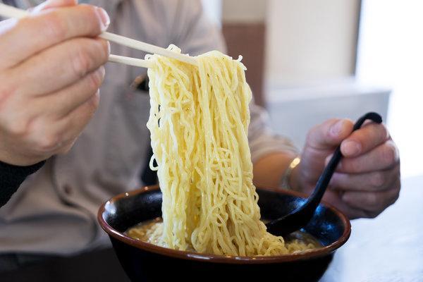 泡麵是垃圾食品嗎？ 看完請放心吃吧