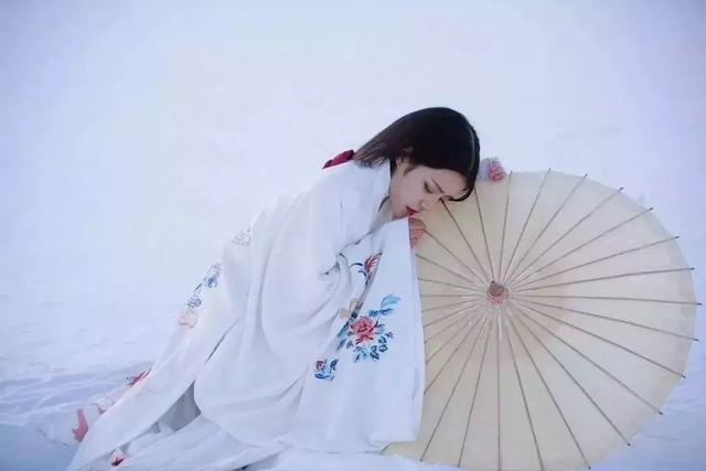 人生：苦樂自渡，冷暖自知