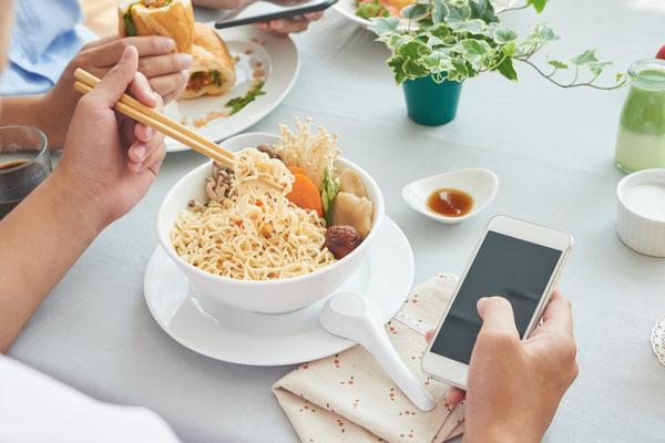 飯後是長壽關鍵期！ 做對4件小事，長壽不請自來