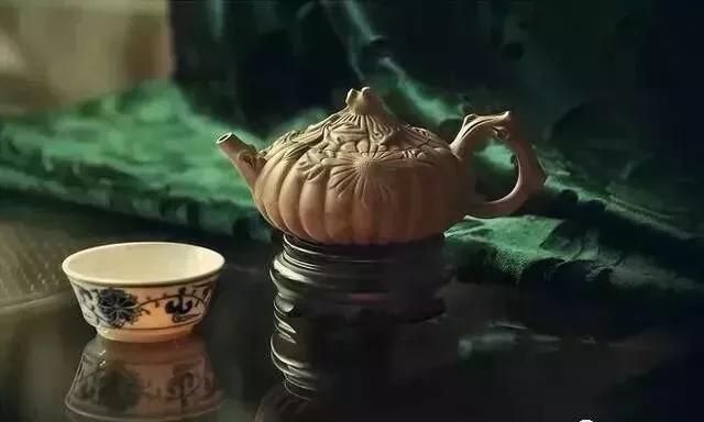 做人要懂得，凡事別有太多聰明，聰明過了頭，就是愚蠢了