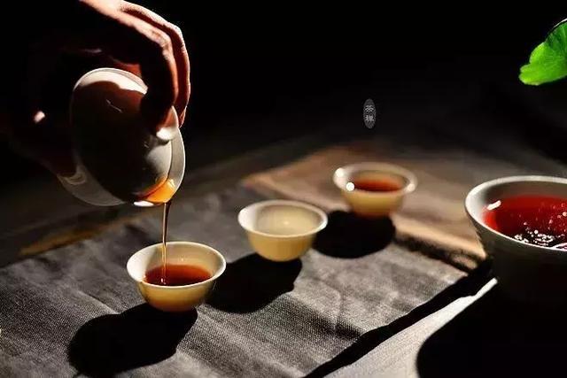 天會黑，人會變