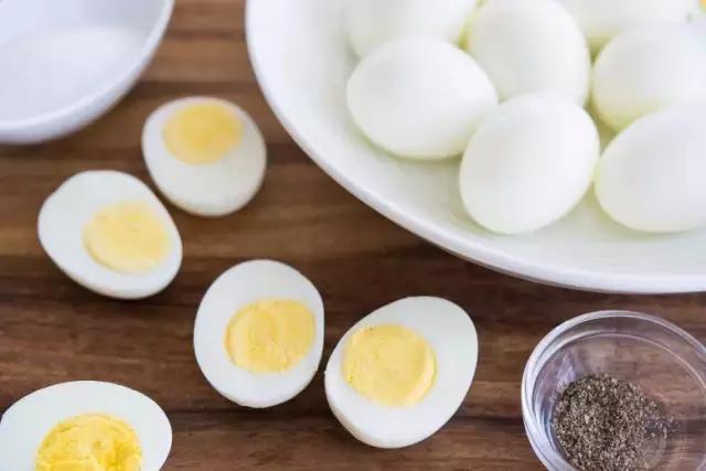 每天吃個雞蛋，從頭補到腳！ 保護視力、補充大腦營養
