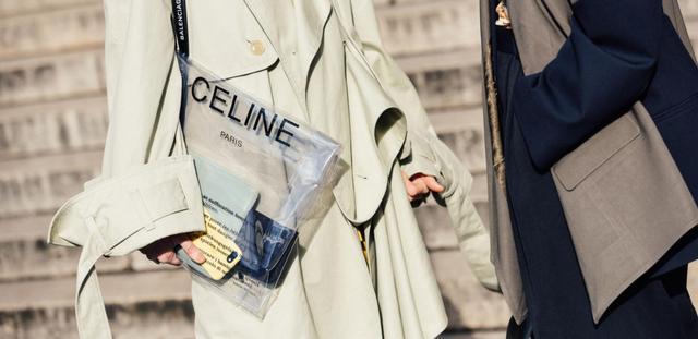 Celine的透明“水果袋”售價7000塊？ 竟意外有點好看！