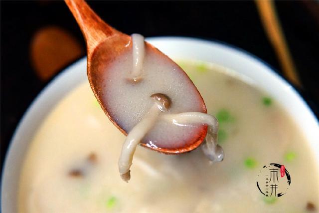 入秋多喝湯，從基礎的紫菜蛋花湯說起，學做5道拿手好湯