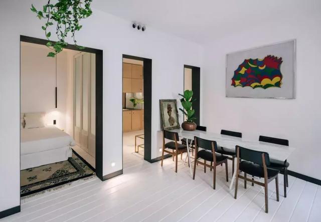 西班牙46㎡單身公寓，創意樓梯秒變功能型家具！