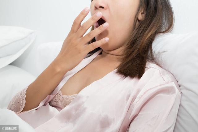 早上起床後，經常口乾口苦？ 可能暗示這5種疾病，別想得太簡單！